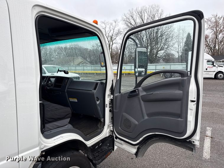 image for item YA1536 2022 Chevrolet  4500 Crew Cab dump truck