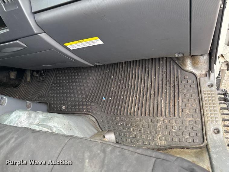 image for item YA1536 2022 Chevrolet  4500 Crew Cab dump truck