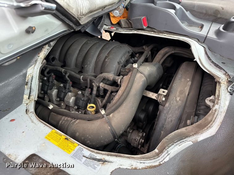 image for item YA1536 2022 Chevrolet  4500 Crew Cab dump truck