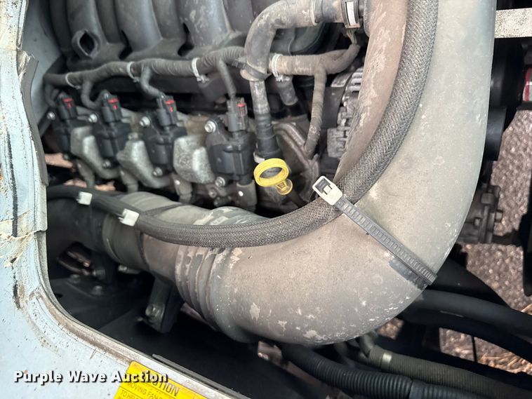 image for item YA1536 2022 Chevrolet  4500 Crew Cab dump truck