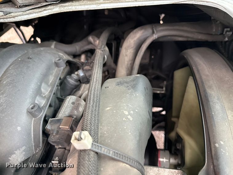 image for item YA1536 2022 Chevrolet  4500 Crew Cab dump truck