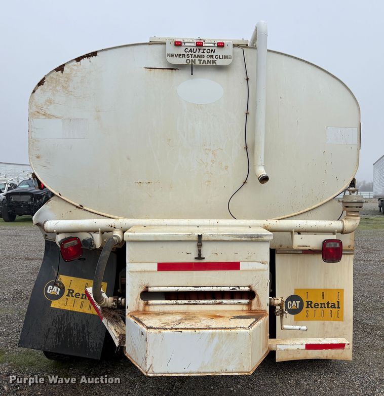 image for item YA1643 2022 Kenworth T270 water truck