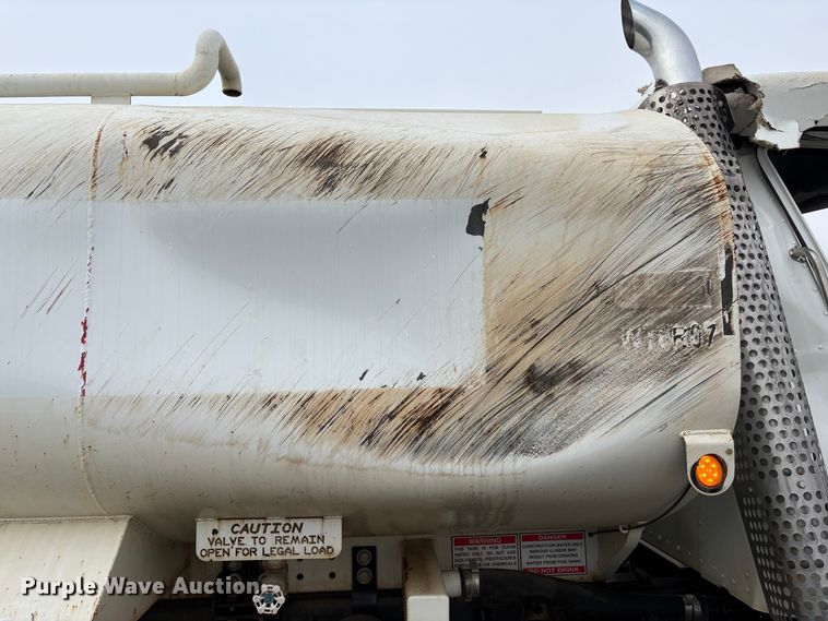 image for item YA1643 2022 Kenworth T270 water truck