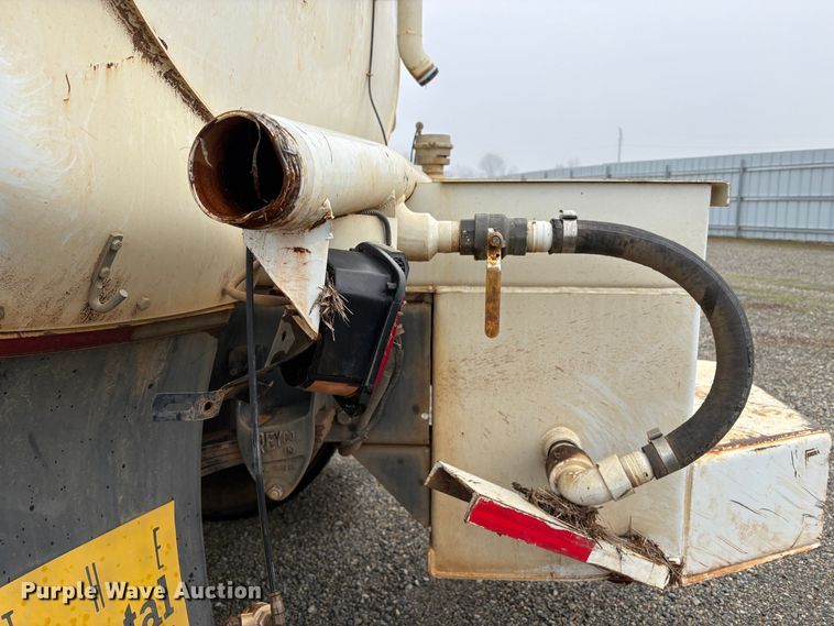 image for item YA1643 2022 Kenworth T270 water truck