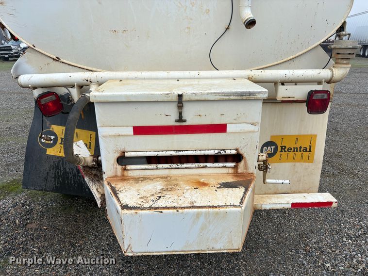 image for item YA1643 2022 Kenworth T270 water truck