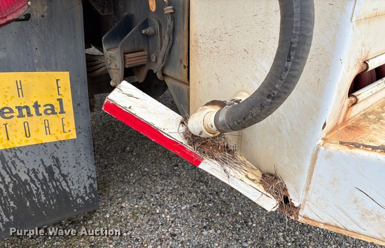 image for item YA1643 2022 Kenworth T270 water truck