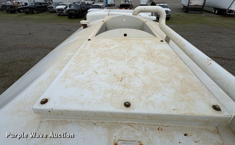 image for item YA1643 2022 Kenworth T270 water truck