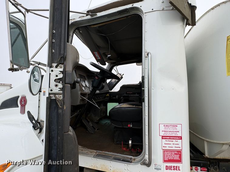 image for item YA1643 2022 Kenworth T270 water truck