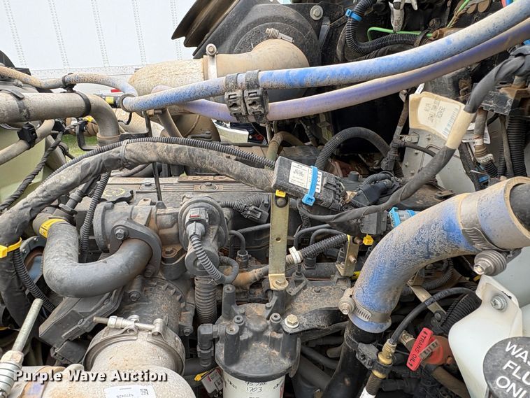 image for item YA1643 2022 Kenworth T270 water truck