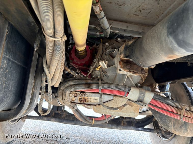 image for item YA1643 2022 Kenworth T270 water truck