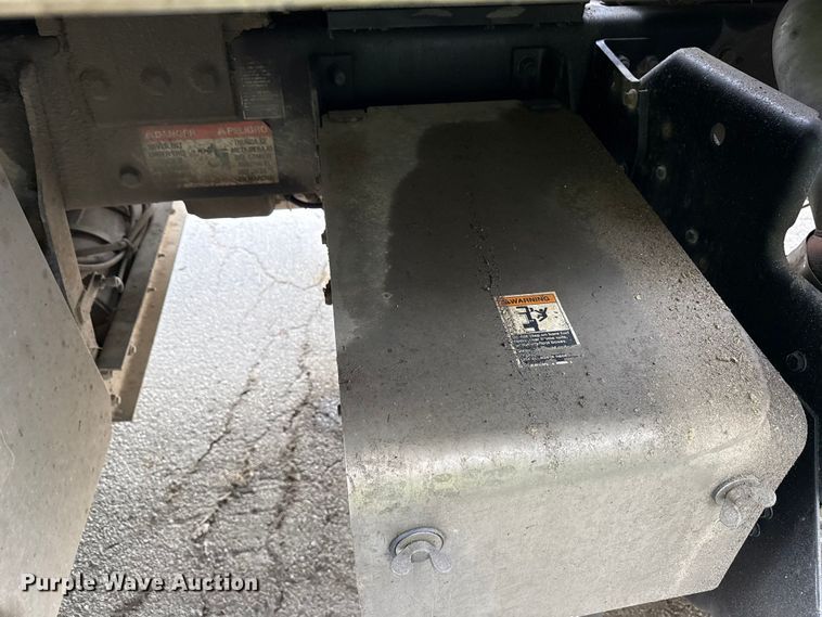 image for item YA1644 2018 Kenworth  T880 dump truck