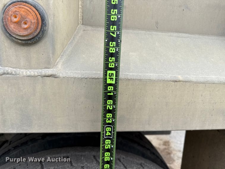 image for item YA1644 2018 Kenworth  T880 dump truck