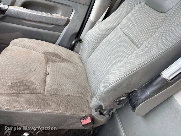 image for item YA1644 2018 Kenworth  T880 dump truck