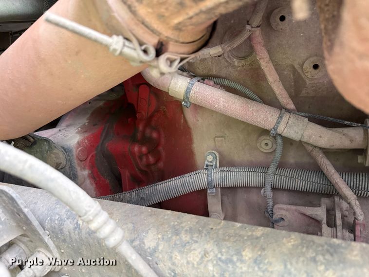 image for item YA1644 2018 Kenworth  T880 dump truck