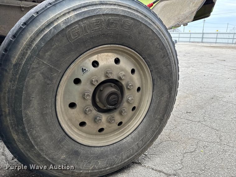 image for item YA1644 2018 Kenworth  T880 dump truck