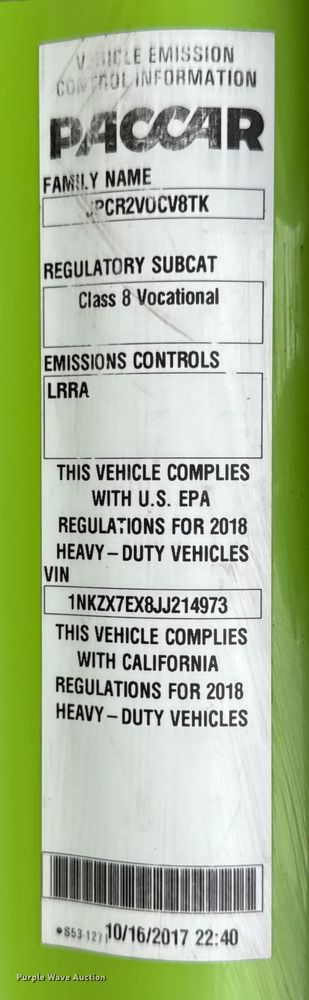 image for item YA1644 2018 Kenworth  T880 dump truck