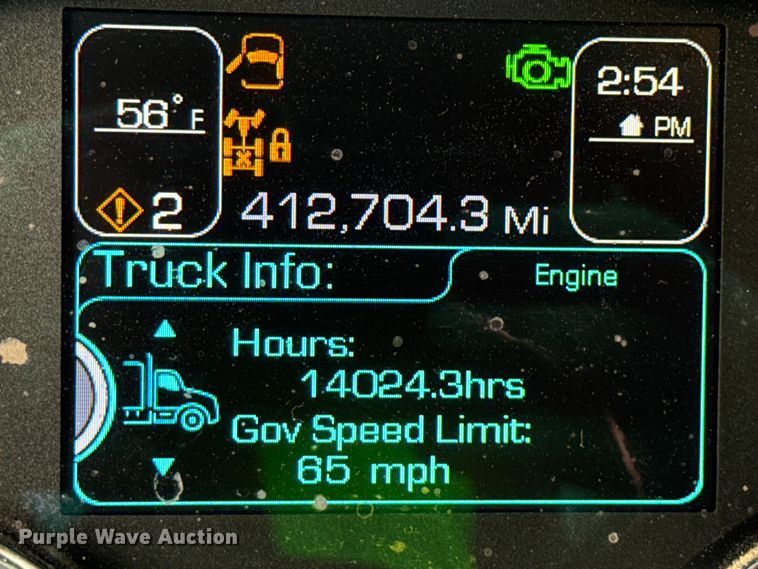 image for item YA1644 2018 Kenworth  T880 dump truck