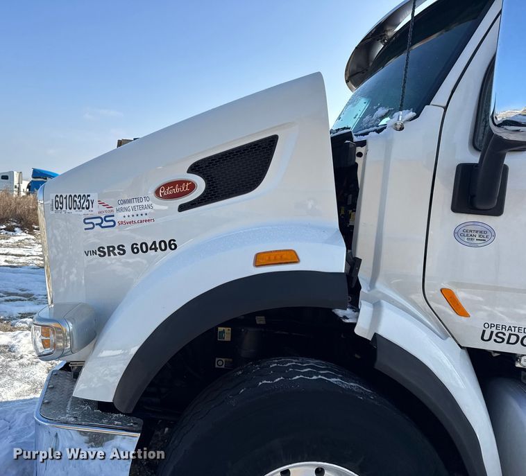 image for item YA1715 2018 Peterbilt 567 crane truck