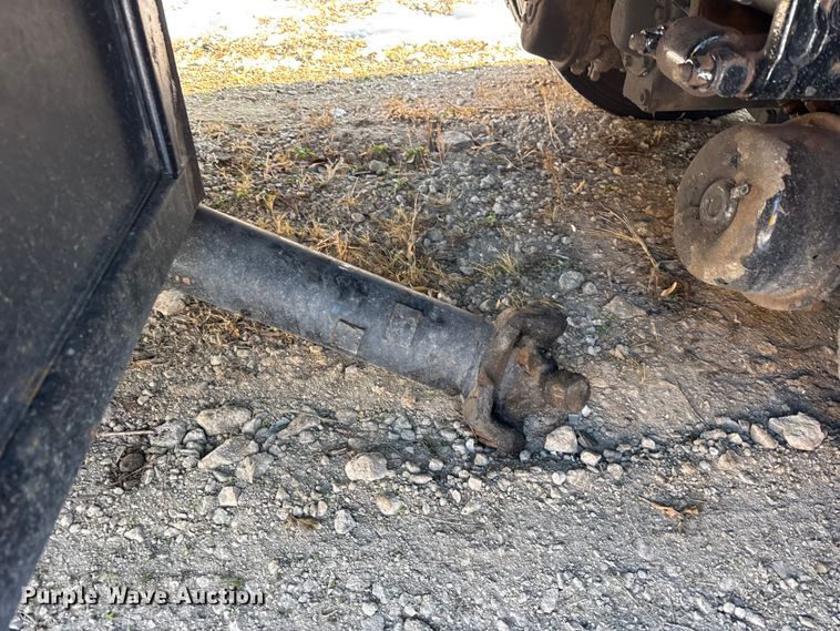 image for item YA1715 2018 Peterbilt 567 crane truck