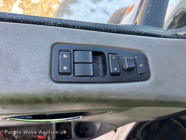 image for item YA1715 2018 Peterbilt 567 crane truck