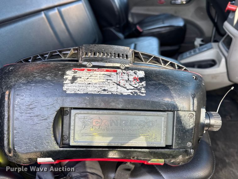 image for item YA1715 2018 Peterbilt 567 crane truck