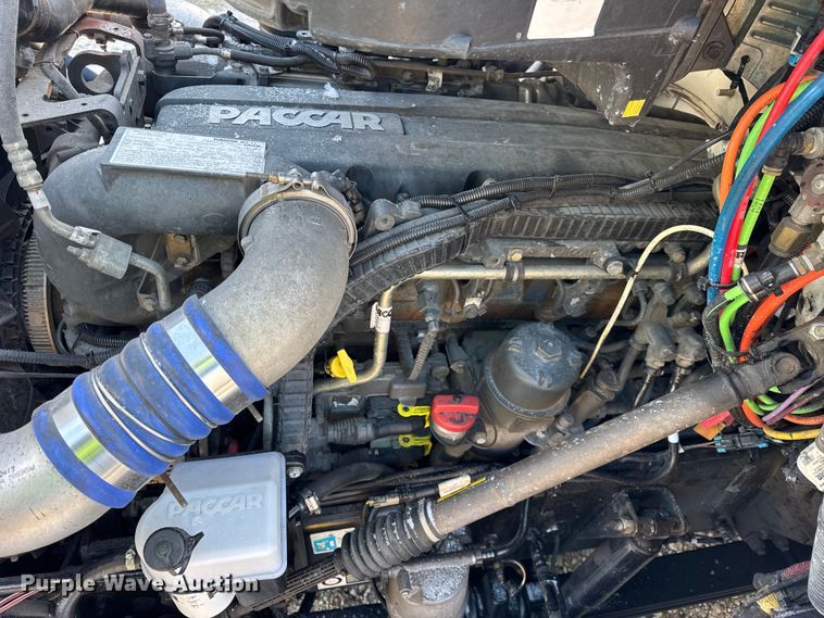 image for item YA1715 2018 Peterbilt 567 crane truck