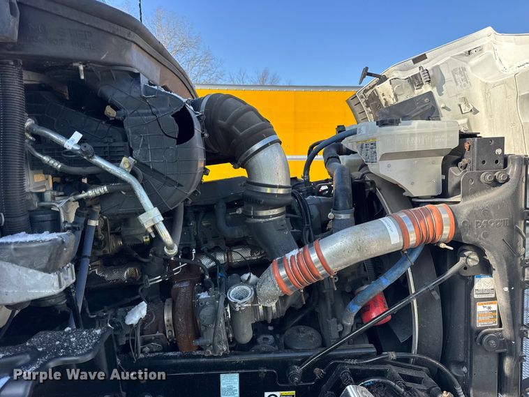 image for item YA1715 2018 Peterbilt 567 crane truck