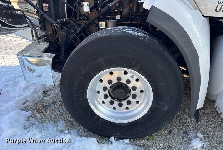 image for item YA1715 2018 Peterbilt 567 crane truck