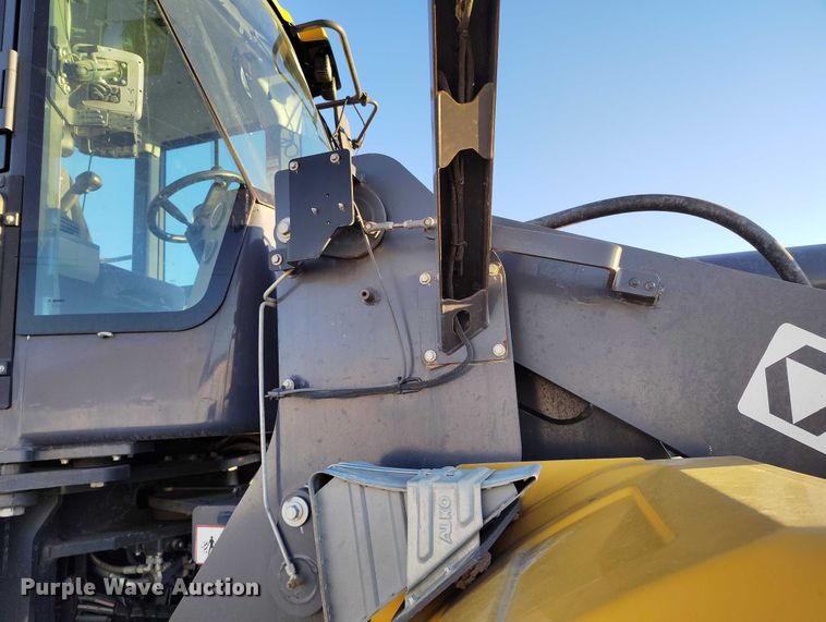 image for item YA1765 2023 XCMG XC958U wheel loader