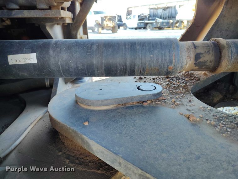 image for item YA1765 2023 XCMG XC958U wheel loader