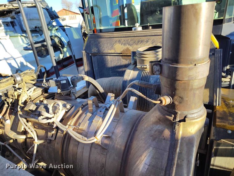 image for item YA1765 2023 XCMG XC958U wheel loader