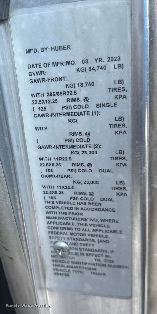 image for item YA1805 2024 Kenworth T800 vacuum truck