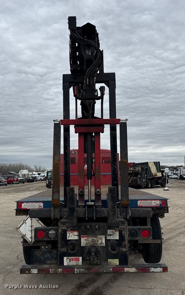 image for item YA1853 2017 Kenworth T880 crane truck