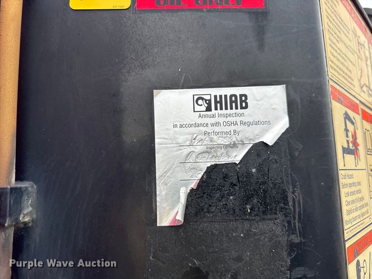 image for item YA1853 2017 Kenworth T880 crane truck