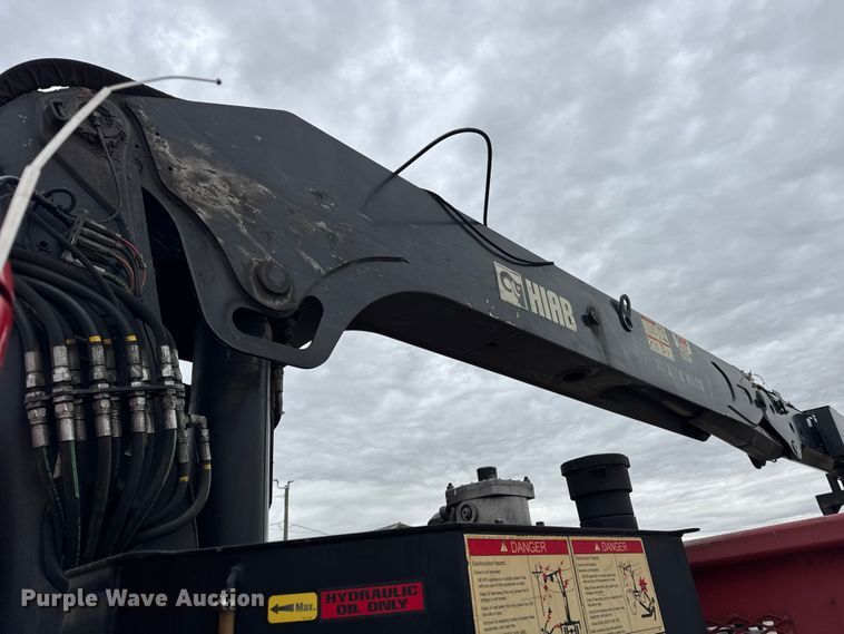 image for item YA1853 2017 Kenworth T880 crane truck