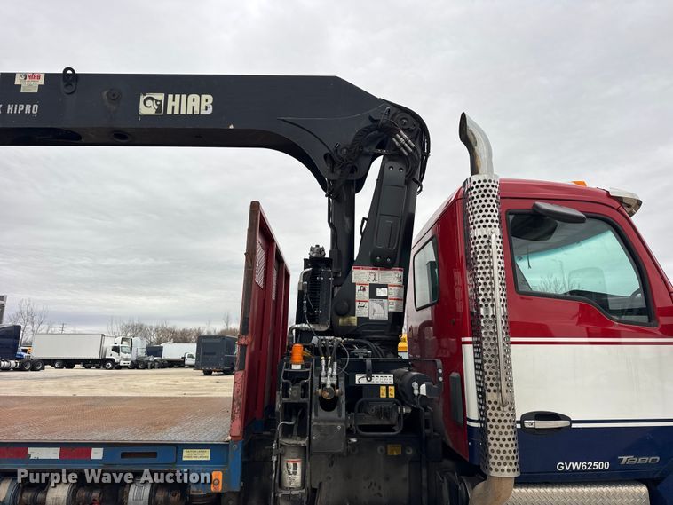 image for item YA1853 2017 Kenworth T880 crane truck