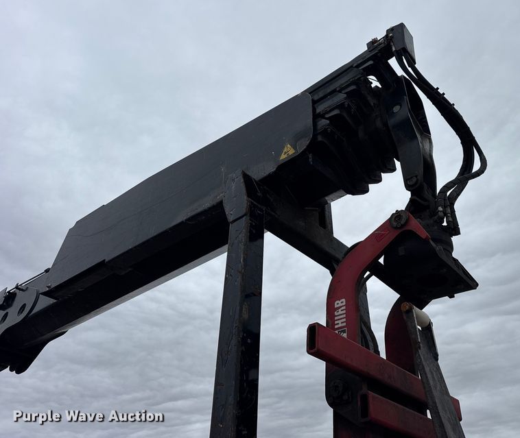 image for item YA1853 2017 Kenworth T880 crane truck