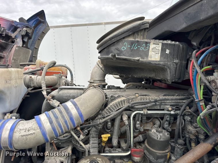 image for item YA1853 2017 Kenworth T880 crane truck