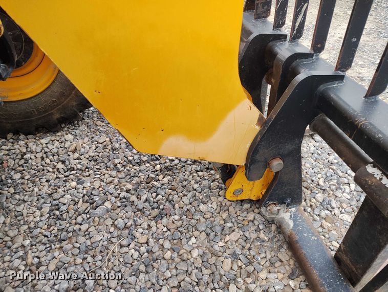 image for item YA1886 JCB 506-36 telehandler