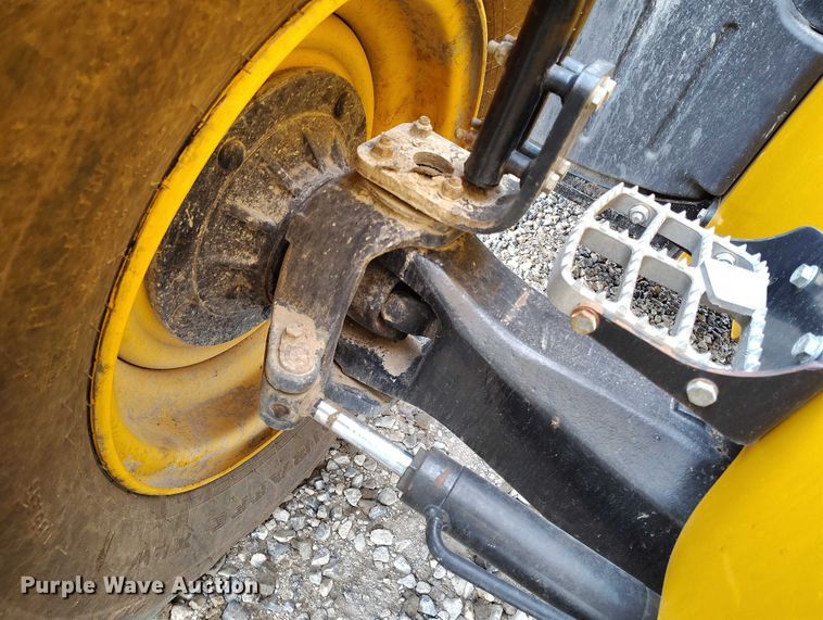image for item YA1886 JCB 506-36 telehandler