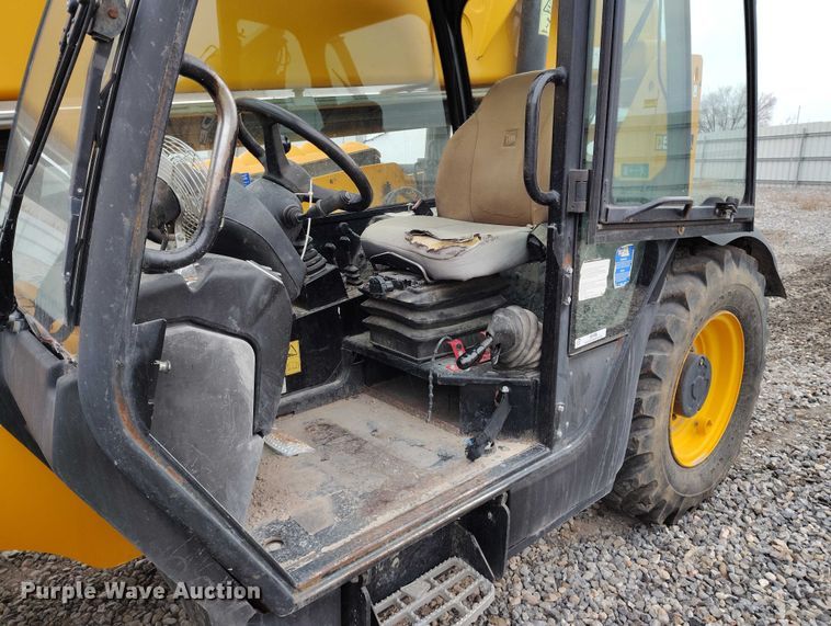 image for item YA1886 JCB 506-36 telehandler
