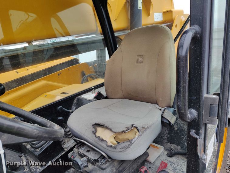 image for item YA1886 JCB 506-36 telehandler