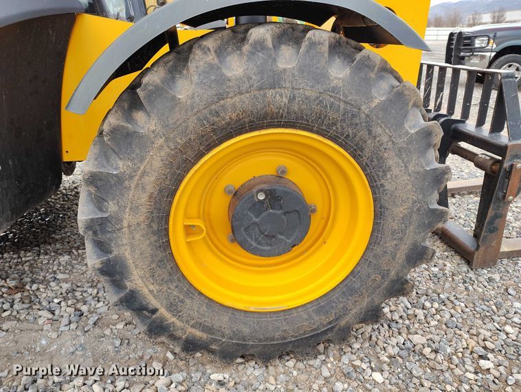 image for item YA1886 JCB 506-36 telehandler