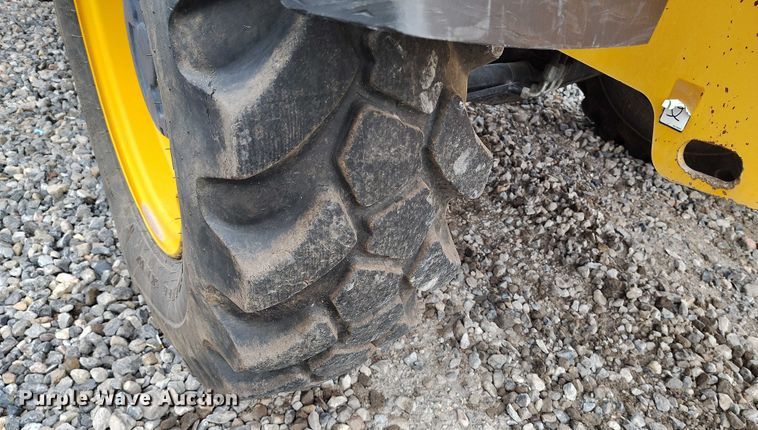 image for item YA1886 JCB 506-36 telehandler