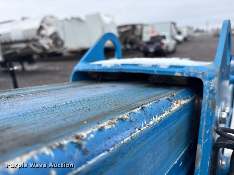 image for item YA1892 2023 Genie GTH-5519 telehandler