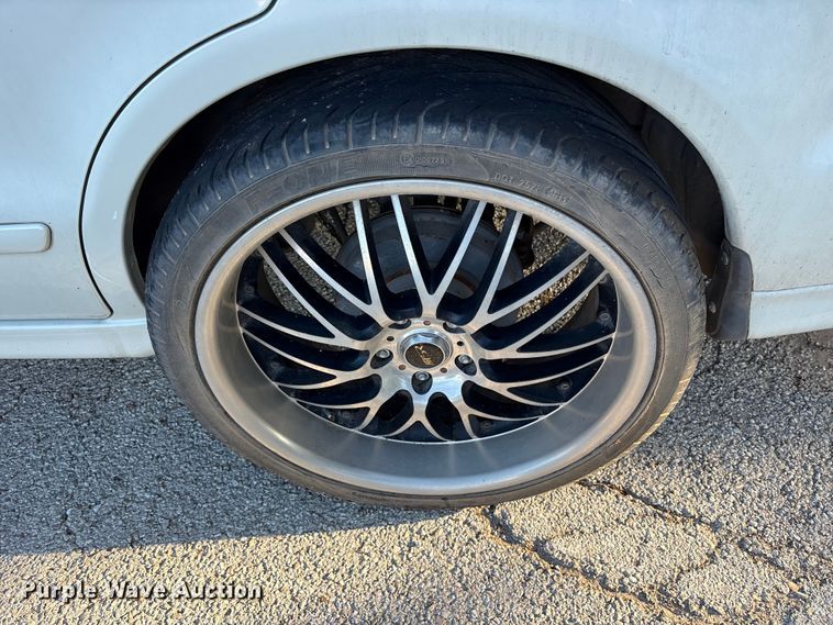 image for item DM1975 2002 Mitsubishi Galant ES 