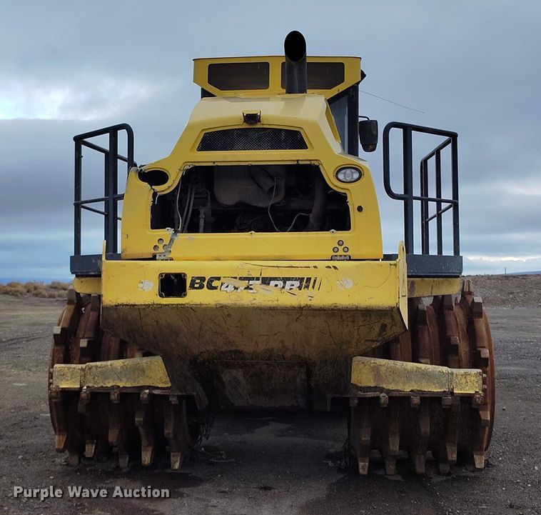 image for item DT0832 2019 Bomag BC 473-4 landfill compactor