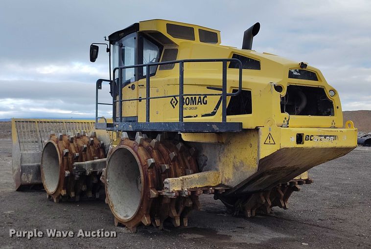 image for item DT0832 2019 Bomag BC 473-4 landfill compactor