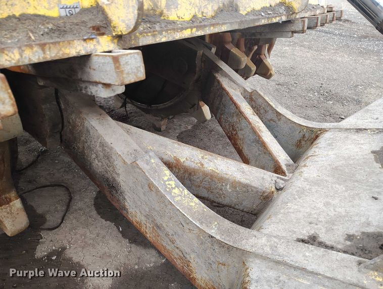 image for item DT0832 2019 Bomag BC 473-4 landfill compactor