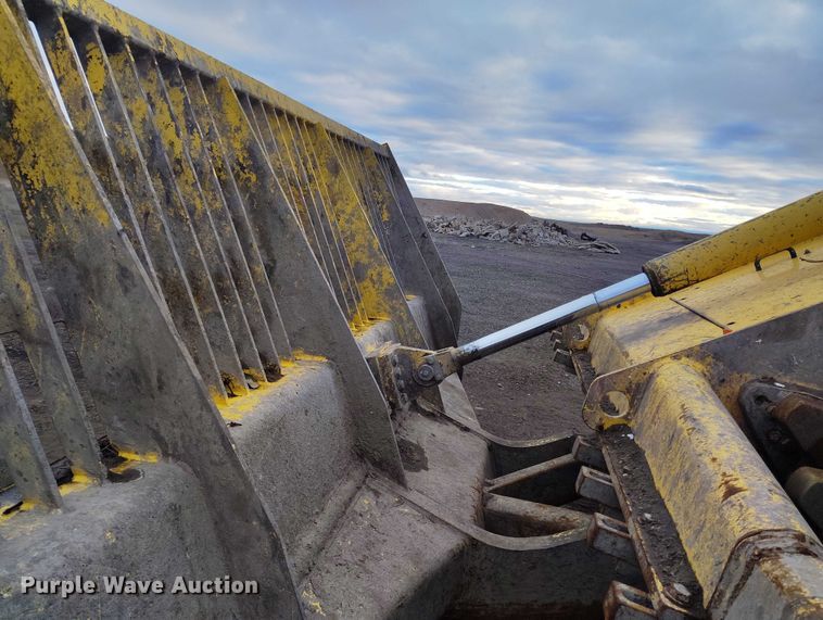 image for item DT0832 2019 Bomag BC 473-4 landfill compactor